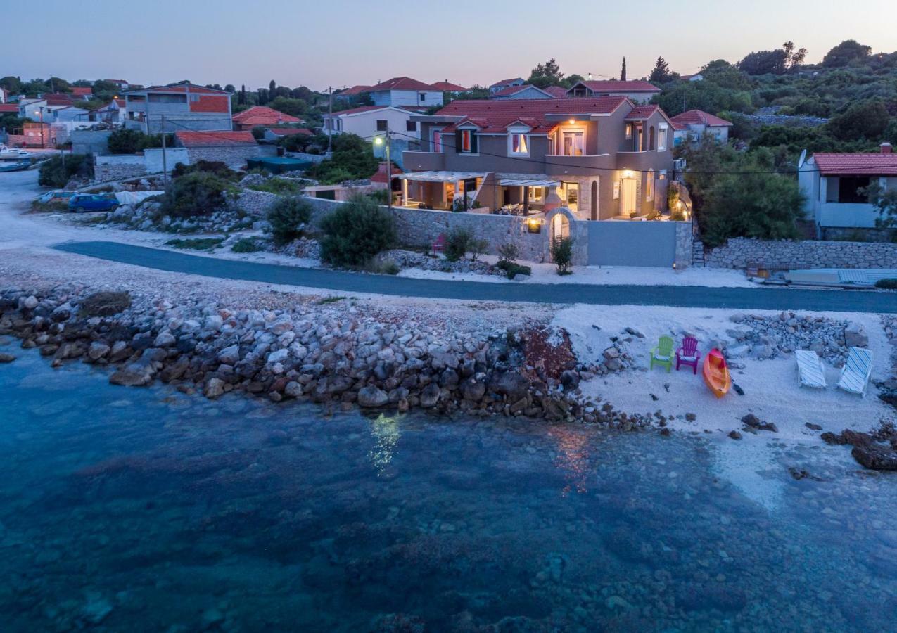 Villa Insula Ventum Trogir Exterior photo